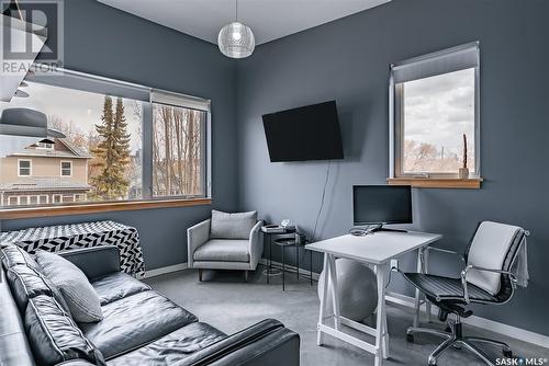 321 D Avenue S, Saskatoon, SK - Indoor Photo Showing Office