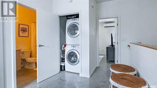 321 D Avenue S, Saskatoon, SK - Indoor Photo Showing Laundry Room