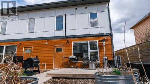321 D Avenue S, Saskatoon, SK - Outdoor With Deck Patio Veranda With Exterior