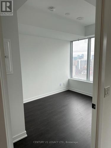 1716 - 319 Jarvis Street, Toronto, ON - Indoor Photo Showing Other Room