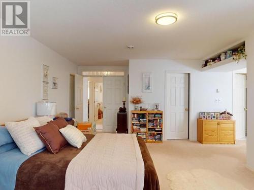 5832 Gillies Bay Rd Road, Texada Island, BC - Indoor Photo Showing Bedroom