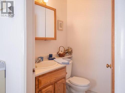 5832 Gillies Bay Rd Road, Texada Island, BC - Indoor Photo Showing Bathroom