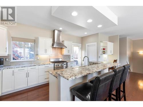 8308 Stoneridge Drive, Coldstream, BC - Indoor Photo Showing Kitchen With Upgraded Kitchen