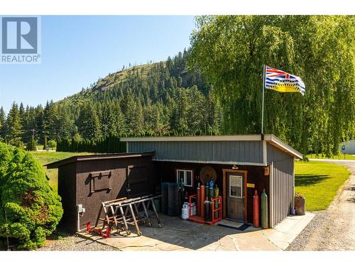 152 Salmon River Road, Salmon Arm, BC - Outdoor