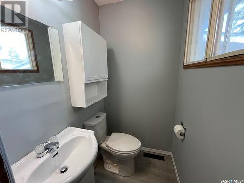 1362 Cowan Drive, Prince Albert, SK - Indoor Photo Showing Bathroom