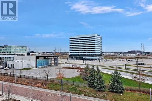 412 - 39 Upper Duke Crescent, Markham, ON - Outdoor With View
