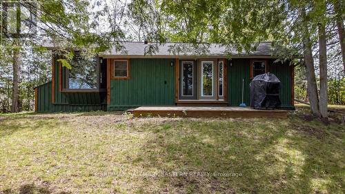 662 Robel Drive, Smith-Ennismore-Lakefield, ON - Outdoor With Deck Patio Veranda