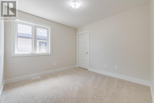9 - 7966 Fallon Drive, London, ON - Indoor Photo Showing Other Room