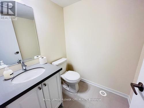 1300 Bradenton Path, Oshawa, ON - Indoor Photo Showing Bathroom