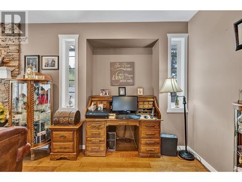 1843 Schunter Drive, Lumby, BC - Indoor Photo Showing Office