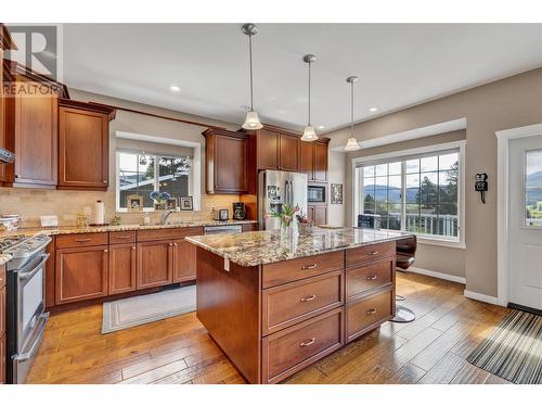 1843 Schunter Drive Lot# Lot 2, Lumby, BC - Indoor Photo Showing Kitchen With Upgraded Kitchen