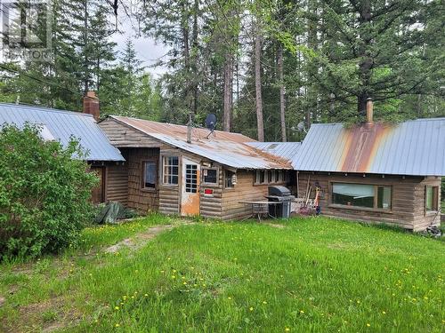 619 North Fork Road, Cherryville, BC - Outdoor