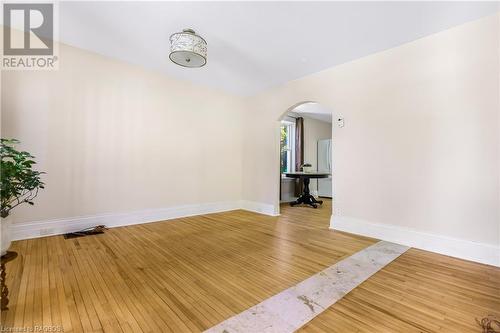 1751 3Rd Avenue E, Owen Sound, ON - Indoor Photo Showing Other Room