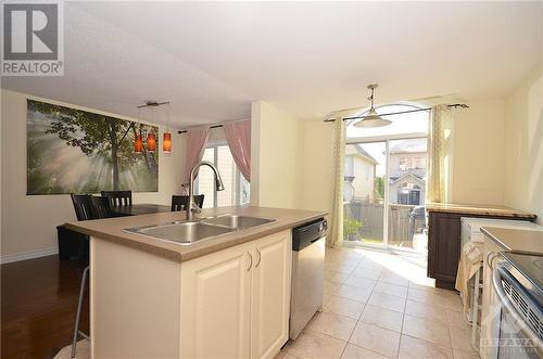 182 Garrity Crescent, Ottawa, ON - Indoor Photo Showing Kitchen With Double Sink