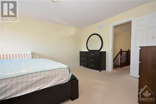 182 Garrity Crescent, Ottawa, ON - Indoor Photo Showing Bedroom