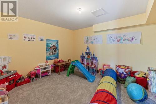 3213 Vindusky  Road, Nelson, BC - Indoor Photo Showing Other Room