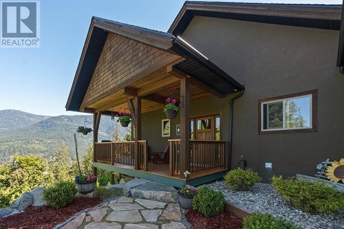 3213 Vindusky  Road, Nelson, BC - Outdoor With Deck Patio Veranda