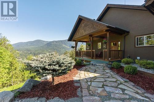 3213 Vindusky  Road, Nelson, BC - Outdoor With Deck Patio Veranda