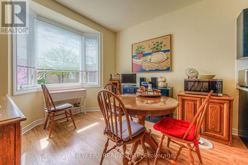 106 Greentrail Drive, Hamilton, ON - Indoor Photo Showing Dining Room