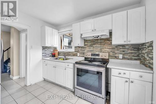 224 King Street, Toronto (Weston), ON - Indoor Photo Showing Kitchen With Double Sink