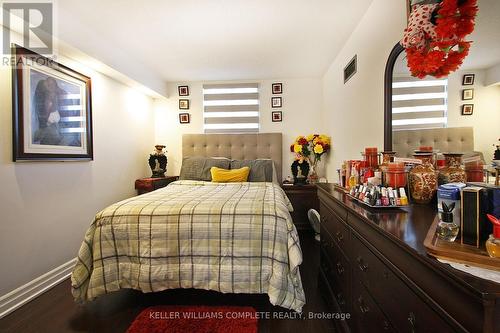 209 - 145 Hillcrest Avenue, Mississauga, ON - Indoor Photo Showing Bedroom