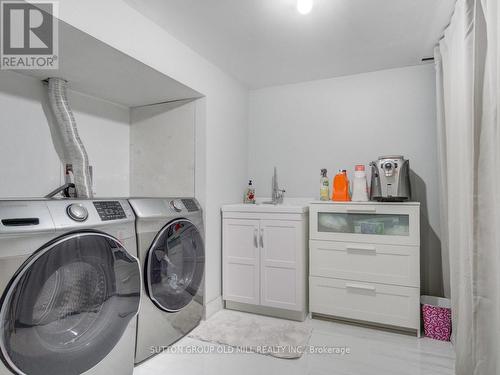 61 Morra Avenue, Caledon, ON - Indoor Photo Showing Laundry Room