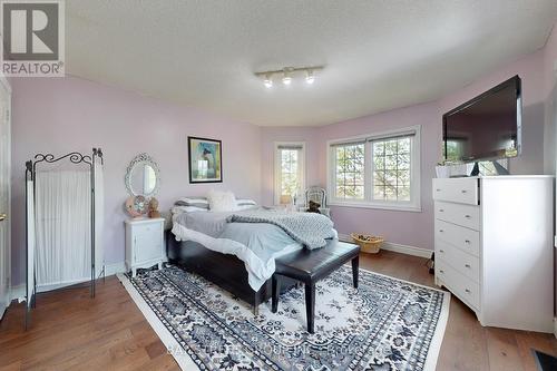 4602 Willow Creek Drive, Mississauga, ON - Indoor Photo Showing Bedroom