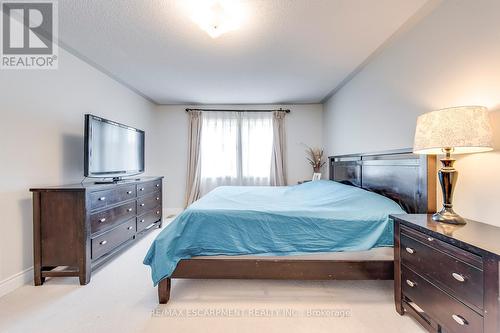 191 Beechtree Crescent, Oakville, ON - Indoor Photo Showing Bedroom