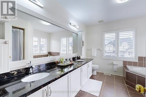4276 Vivaldi Road, Burlington, ON - Indoor Photo Showing Bathroom