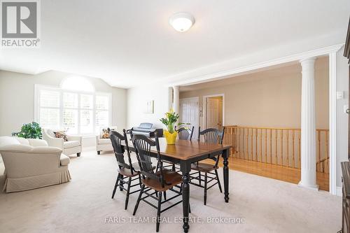 30 Wildflower Court, Barrie, ON - Indoor Photo Showing Dining Room