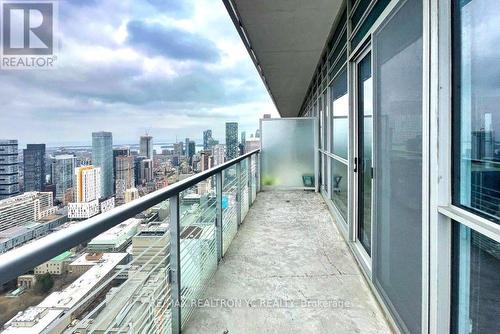 4802 - 386 Yonge Street, Toronto, ON - Outdoor With Balcony With View With Exterior