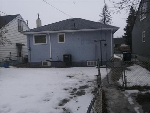2148 Gallagher Avenue, Winnipeg, MB - Outdoor With Exterior