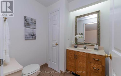 287 Snowdon Avenue, Toronto, ON - Indoor Photo Showing Bathroom