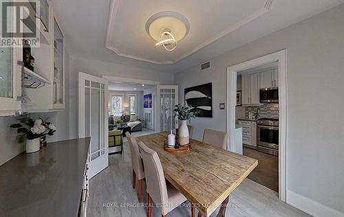 92 Lawrence Avenue E, Toronto, ON - Indoor Photo Showing Dining Room
