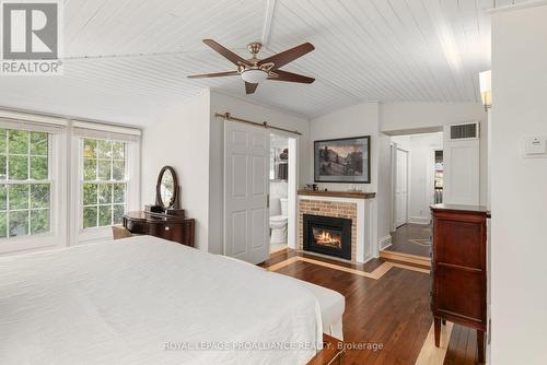 149 Bridge Street E, Belleville, ON - Indoor Photo Showing Bedroom With Fireplace