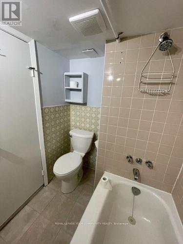 Lower - 42 Glen Belle Crescent, Toronto, ON - Indoor Photo Showing Bathroom