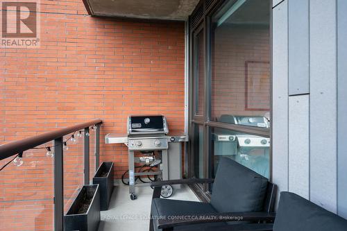 410 - 2118 Bloor Street W, Toronto, ON -  With Balcony With Exterior