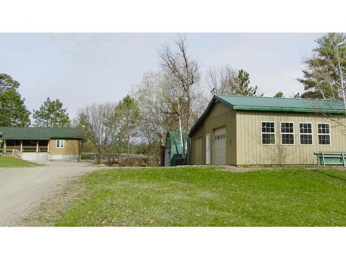 689 Bears Pass Road, Rainy Lake, ON - Outdoor