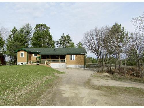 689 Bears Pass Road, Rainy Lake, ON - Outdoor