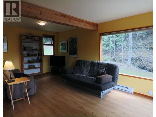 4000 Mountain View Road, Mcbride, BC - Indoor Photo Showing Other Room