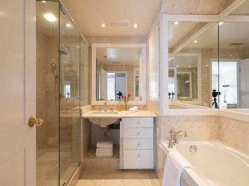 Salle de bains - 507-1 Av. Wood, Westmount, QC - Indoor Photo Showing Bathroom