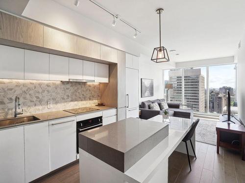 Kitchen - 2812-1188 Rue St-Antoine O., Montréal (Ville-Marie), QC - Indoor Photo Showing Kitchen