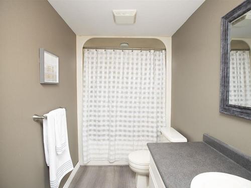 118 500 Toledo Street, Thunder Bay, ON - Indoor Photo Showing Bathroom