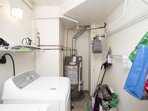 118 500 Toledo Street, Thunder Bay, ON - Indoor Photo Showing Laundry Room