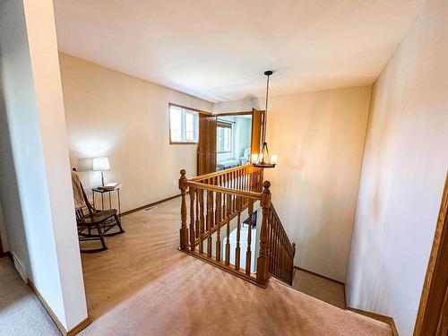 1314 Beach Road, Kenora, ON - Indoor Photo Showing Other Room