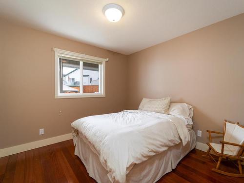 2355 Regent Place, Kamloops, BC - Indoor Photo Showing Bedroom