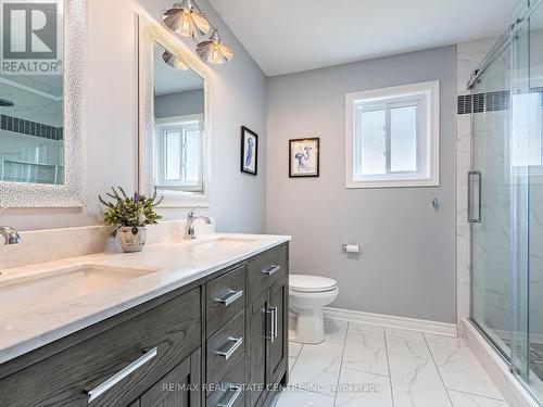 3341 Grand Park Drive, Mississauga, ON - Indoor Photo Showing Bathroom