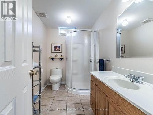 3341 Grand Park Drive, Mississauga, ON - Indoor Photo Showing Bathroom