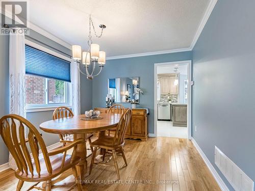 3341 Grand Park Drive, Mississauga, ON - Indoor Photo Showing Dining Room