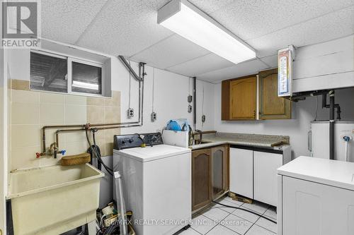 126 Woodward Avenue, Tiny, ON - Indoor Photo Showing Laundry Room